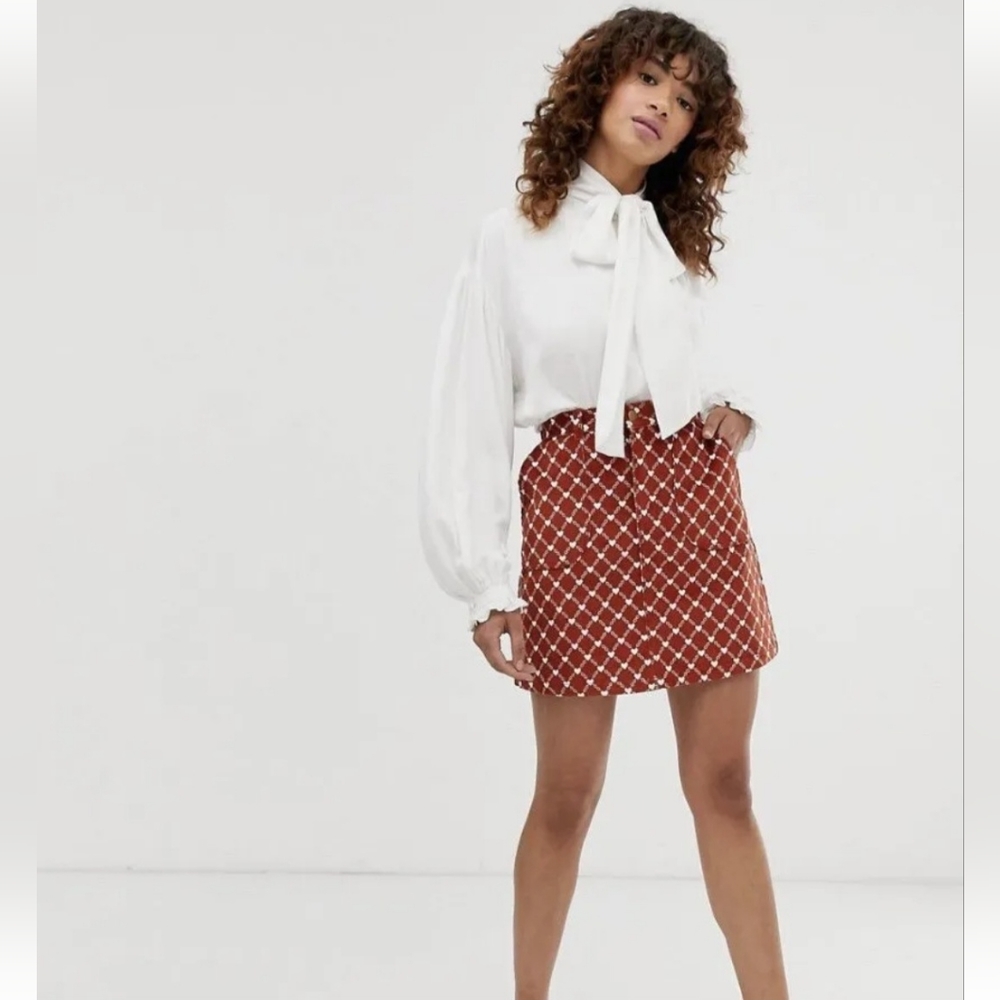 MONKI Rust Brown Skirt Chain hearts mini A-Line Corduroy skirt size 6